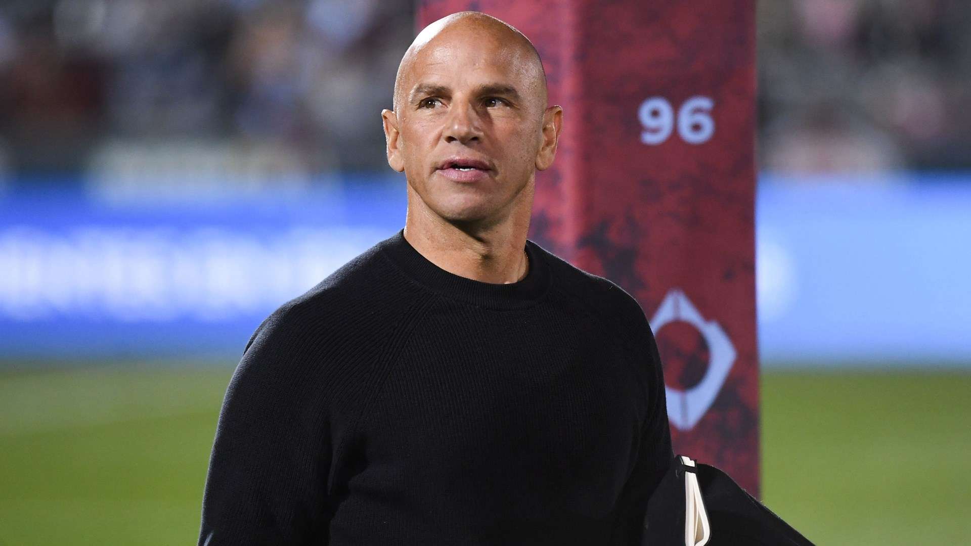 让本届锦标 让本届锦标